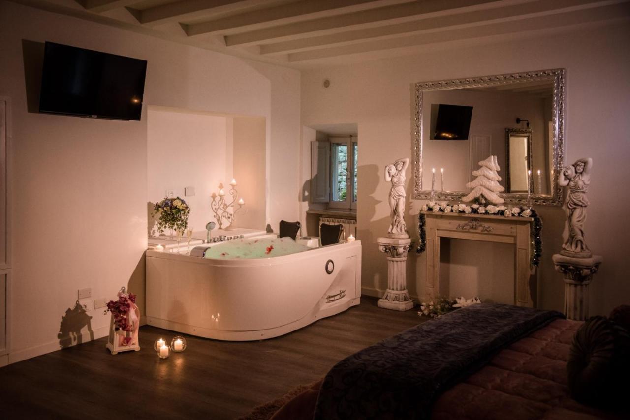 Le Mura Luxury Room Room & Personal Spa Castiglion Fiorentino Exterior photo